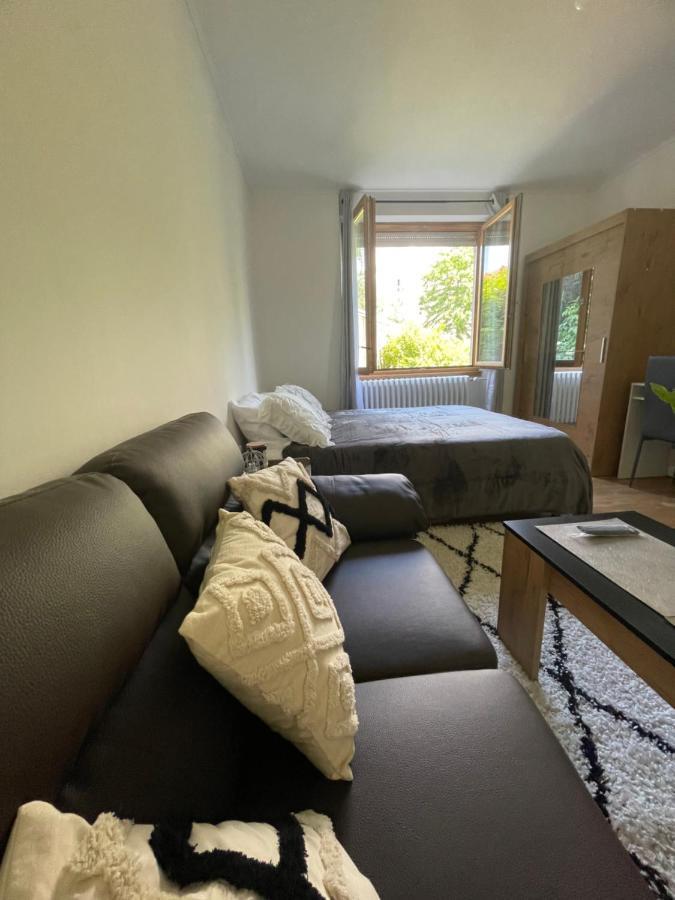 Chambre Privee Vue Sur Le Jardin Proche Centre Ville Besançon Dış mekan fotoğraf