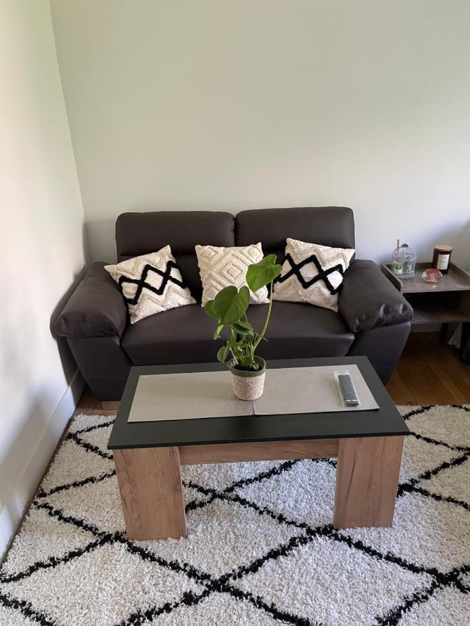Chambre Privee Vue Sur Le Jardin Proche Centre Ville Besançon Dış mekan fotoğraf